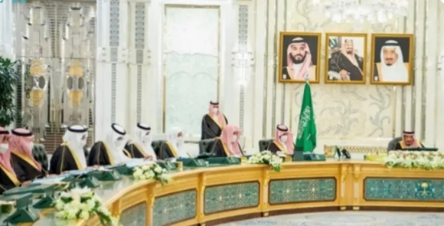 مجلس الوزراء السعودي: تمديد التخفيضات الطوعية لإنتاج النفط يهدف لدعم استقرار السوق