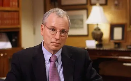 السفير الاميركي السابق في دمشق روبيرت فورد : ارتكبت الادارات الامريكية خلال الازمة السورية عدد كبير من الأخطاء الكارثية.