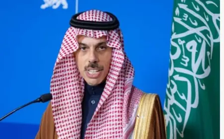 وزير خارجية السعودية: قلقون للغاية من خطر توسع الحرب في لبنان ولا نرى أفقا سياسيا