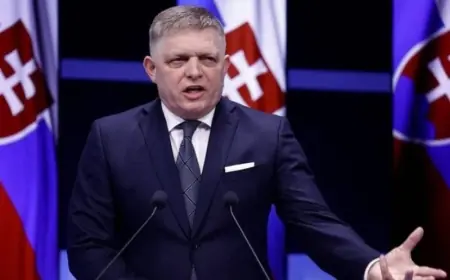 رئيس وزراء سلوفاكيا يظهر على الملأ لأول مرة منذ محاولة اغتياله