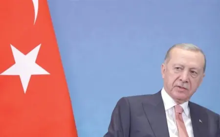 برفقة زوجته.. أردوغان يحضر مباراة المنتخبين التركي والهولندي