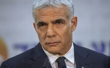 يائير لابيد يطالب بتسوية نهائية في غزة