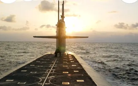 روسيا تختبر غواصة صاروخية جديدة