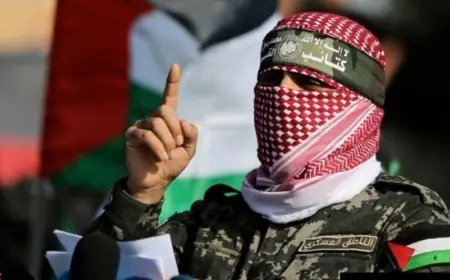 الناطق باسم كتائب القسام، أبو عبيدة:  لا يزال شعبنا يتعرض للعدوان والإبادة الجماعية، عقابا له على تمسكه بأرضه.