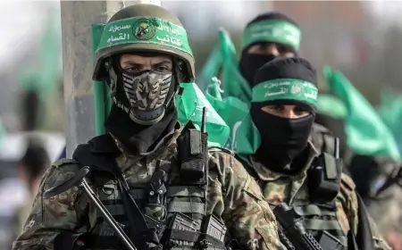 كتائب القسام: استهدفنا عربة صهيونية بقذيفة RPG وأوقعنا جنود الاحتلال قربها بين قتيل وجريح في حي تل الهوى بـغزة