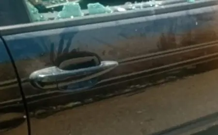 في أنفة.. اطلقوا النار على سيارته وسلبوه مبلغا ماليا ضخما!