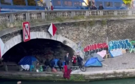 شرطة باريس تجلي مهاجرين قبيل انطلاق الأولمبياد