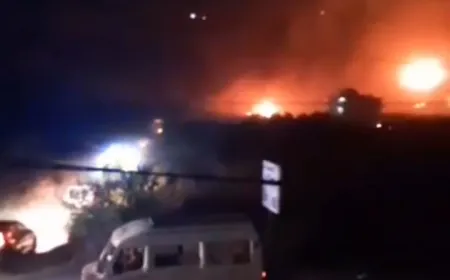 بالفيديو - ‏غارة للطيران الحربي المعادي استهدفت اطراف بلدة المجادل