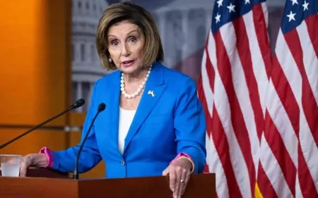 بيلوسي تدعم ترشح هاريس في إنتخابات الرئاسة الأميركية