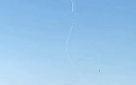 بالفيديو - معركة في سماء قاعدة "ميرون" الجوية