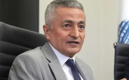 3 قرارات لوزير المالية تتعلق بتمديد مهل