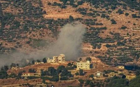 غارات إسرائيلية جنوبي لبنان... وحزب الله يرد بسرب من المسيّرات