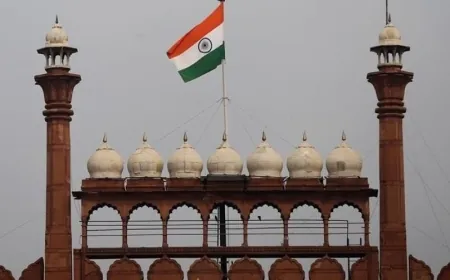 أعمال البحث تتواصل بعد انهيارات أرضية أودت بحياة 166 في كيرالا بالهند