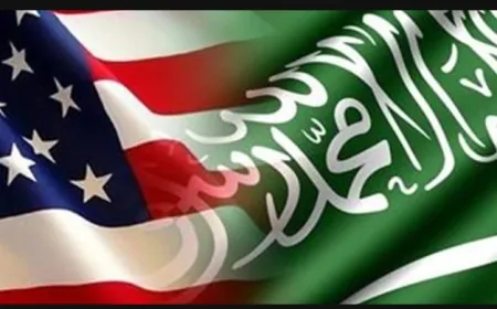 اتصال بين وزير الخارجية السعوديّ ونظيره الأميركيّ للبحث في تطورات الشرق الأوسط