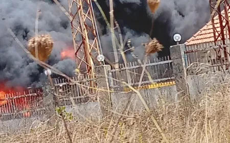 غارة تستهدف محطة الكهرباء في مشروع مياه الطيبة