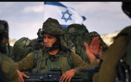 محتجون متزمتون دينيا يقتحمون قاعدة للجيش الإسرائيلي