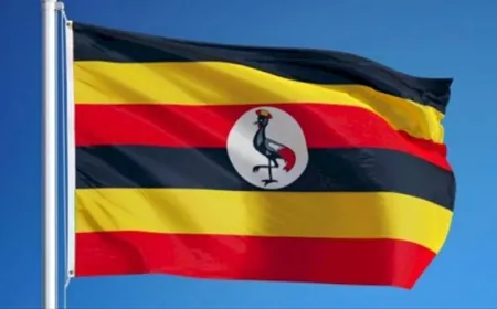 قتلى في أوغندا بينهم طفلان بعد انهيار مكب نفايات