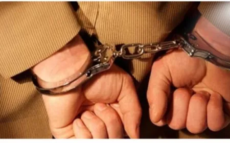 “المخابرات” توقف شخصين لتجولهما بصورة مشبوهة داخل البلدات الحدودية التي تتعرض لقصف