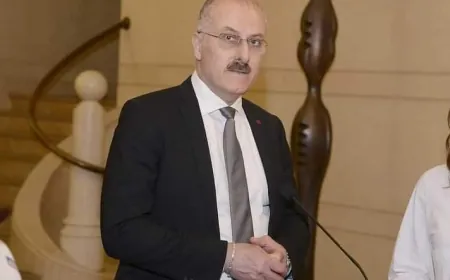 عبدالله يقترح تمديد خدمة الضباط لفترة سنتين لمرة واحدة