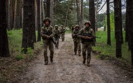 تطور عسكري.. زيلينسكي يصل الحدود الروسية