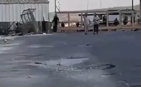 بالفيديو - إطلاق أسرى فلسطينيين بشكل مفاجئ من سجن عوفر