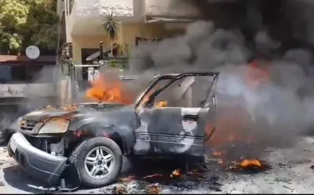 بالفيديو - مشاهد إضافيّة للسّيارة المستهدفة عند أوتوستراد الشّماع بين صيدا وحارة صيدا.