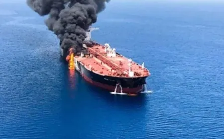 أثينا تبحث مع الرياض أزمة ناقلة النفط المعطلة في البحر الأحمر