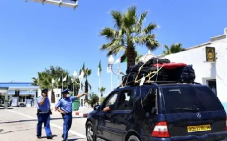 عشرات المهاجرين يواجهون وضعاً صعباً قرب الحدود التونسية الجزائرية