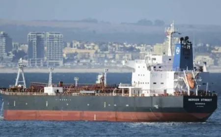 مصدران: عملية إنقاذ ناقلة نفط يونانية بالبحر الأحمر قد تبدأ في غضون أيام