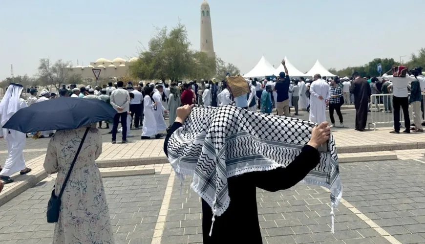 قرقاش يشيد باحتضان قطر لجنازة هنيّة