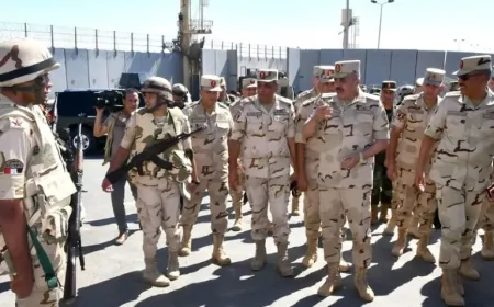 رئيس أركان الجيش المصري يتفقد الأوضاع الأمنية على الحدود مع غزة