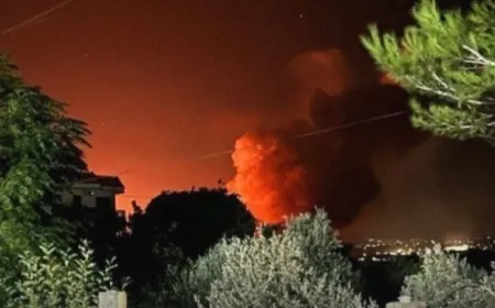 20 غارة إسرائيلية عنيفة تستهدف عدة مواقع بين فرون والغندورية وصريفا في ‎جنوب_لبنان