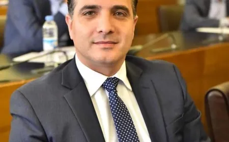 النائب مطر يرد على رياض يمق: قدرنا أن نتعامل مع أشخاص أصغر من مواقعهم