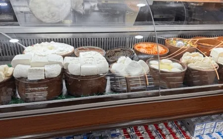 تعليق التداول بمنتجات من اللبنة والجبنة