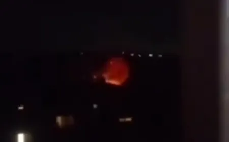 بالفيديو - لحظة قصف طيران الاحتلال أطراف بلدة مجدل زون جنوب لبنان.