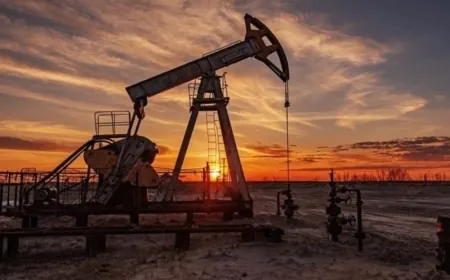 إعصار فرنسين يعطل إنتاج النفط في خليج المكسيك ويؤثر على الأسعار