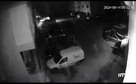 بالفيديو - لحظة وقوع الغارة التي استهدفت شقة في كفرمان قضاء النبطية