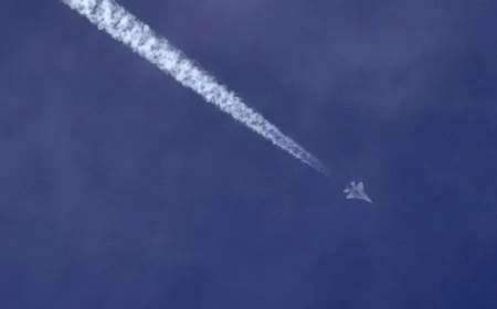 الطيران الحربي الإسرائيلي يحلق على علو منخفض في أجواء البقاع الغربي و صور