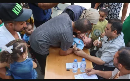 مفوض الأونروا: تغطية حملة التطعيم ضد شلل الأطفال في غزة وصلت إلى 90%