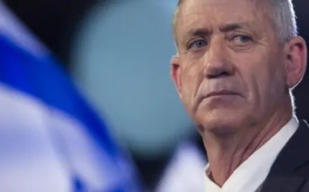 غانتس يهاجم نتنياهو… ويحذّر من حرب إقليمية