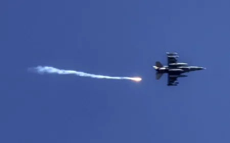 لبنان: الطيران الحربي المعادي يخرق ‎جدار_الصوت على أربع دفعات فوق ‎جنوب_لبنان