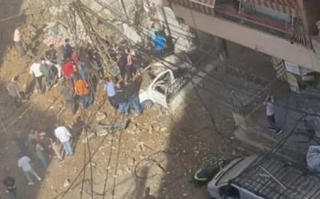 سماع صريخ من تحت الركام اثر سقوط مبنى مكون من 9 طوابق في الضاحية ‎