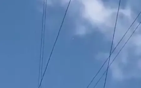 بالفيديو - مسيّرة معادية فوق سماء ‎الشياح