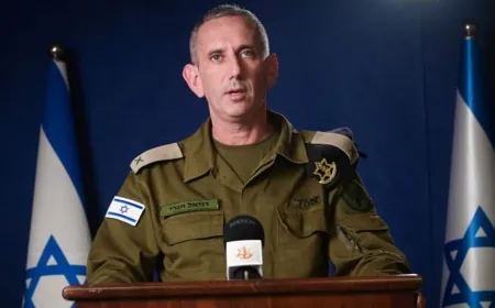 الجيش الإسرائيلي: نفذنا 300 غارة على مواقع لحزب الله في لبنان