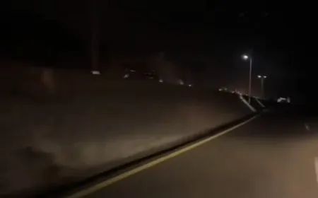 بالفيديو - حركة نزوح  كثيفة على طريق المدفون بإتجاه طرابلس