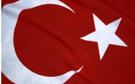 تركيا: الغارات الإسرائيلية في لبنان تهدد بـ"جر المنطقة بكاملها إلى الفوضى"