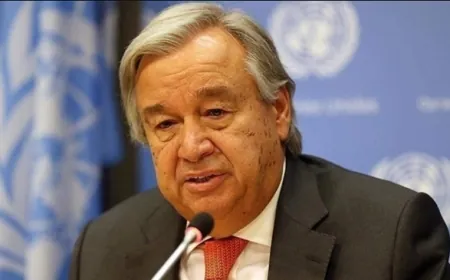 غوتيريش يحذر من أن "لبنان على حافة الهاوية"