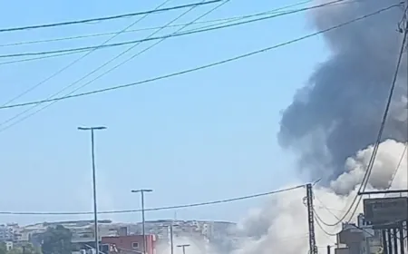 غارة إسرائيلية على الطريق العام بين زفتا والنبطيّة ما أدّى إلى قطعه