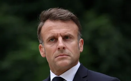 ماكرون: على إسرائيل أن توقف ضرباتها وعلى حزب الله أن يتوقف عن الرد