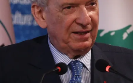 مروان حمادة من معراب: ننادي بهدنة وندعو لانتخاب رئيس للجمهورية ويجب الحفاظ على دور المؤسسات نظراً للظروف التي نمر بها